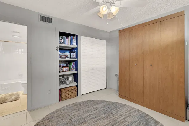 Unit 8-106 photo 35