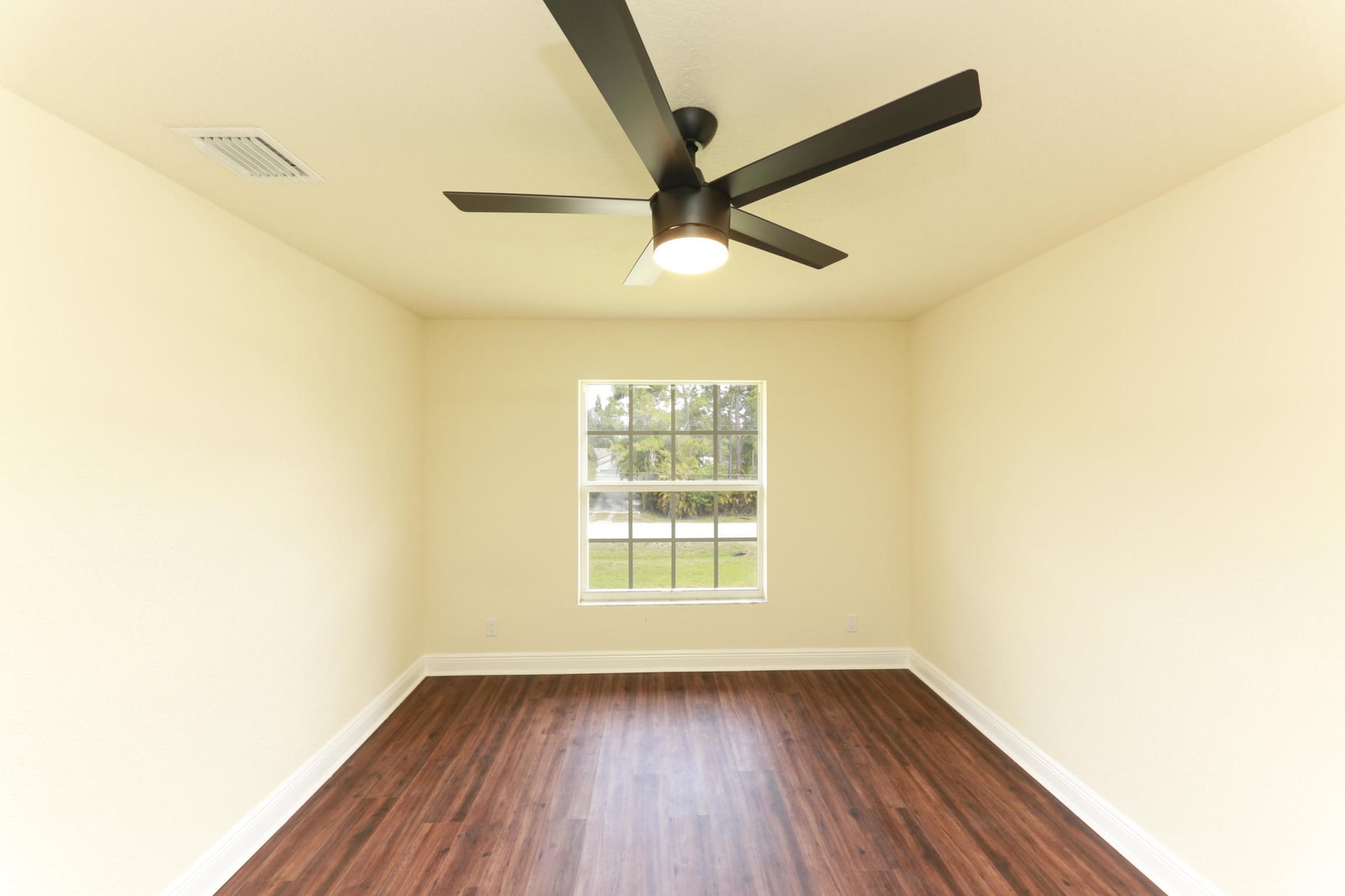 Unit 2nd Floor photo 7