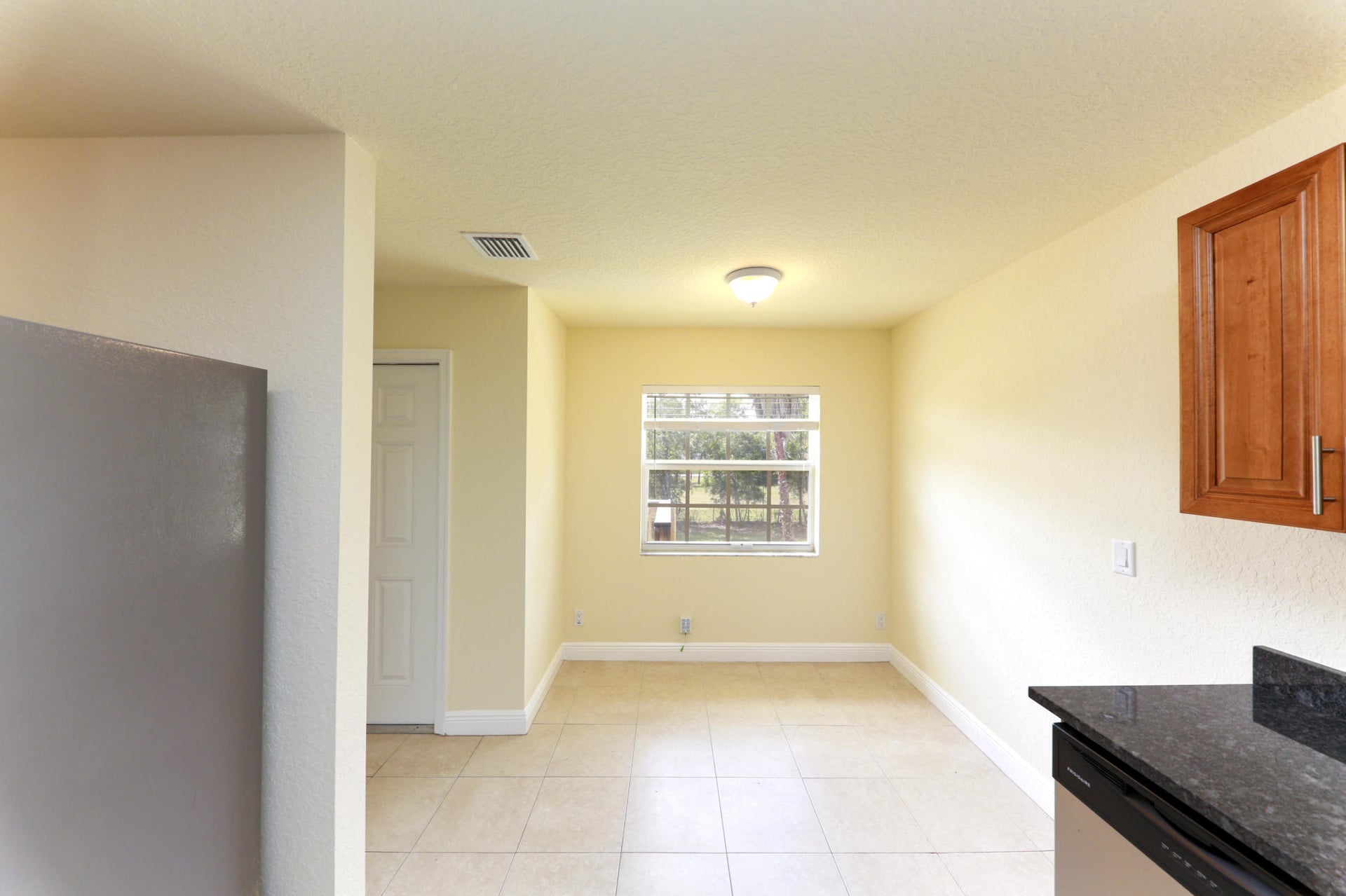Unit 2nd Floor photo 14