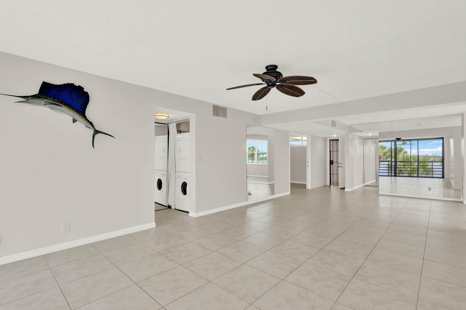  Unit 13-301 photo 23