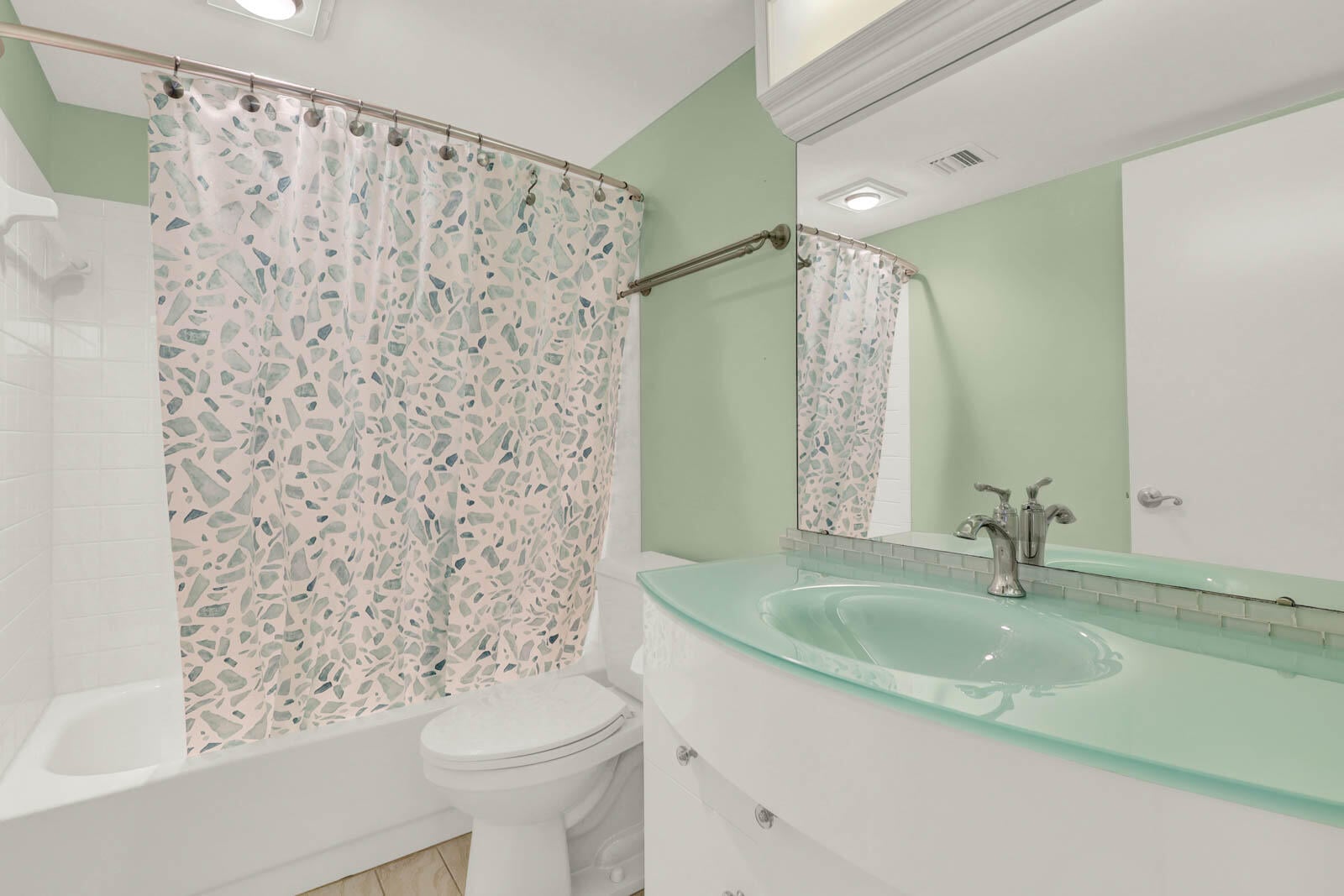  Unit 13-301 photo 33