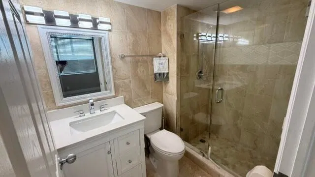  Unit 107 photo 17