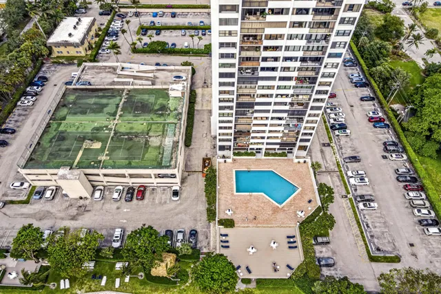Palm Beach House Unit 1106 photo 23