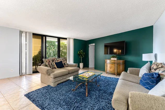 Singer Island Unit A-2b photo 2