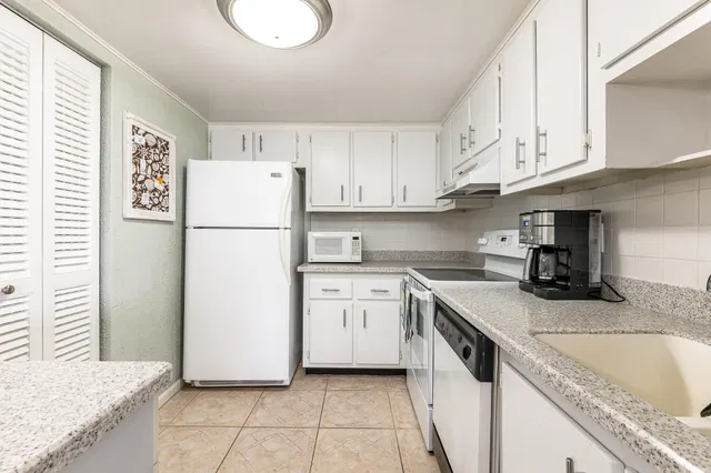 Singer Island Unit A-2b photo 5