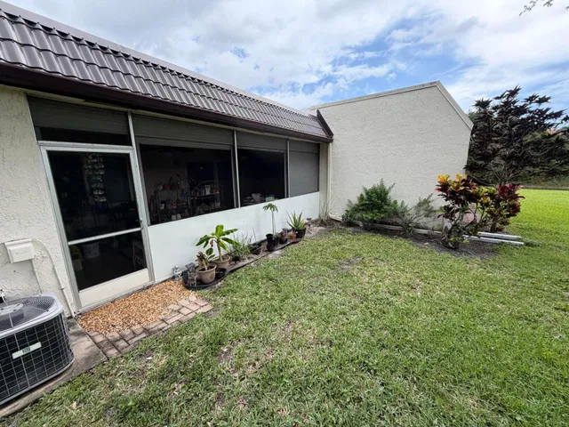  Residence photo 18