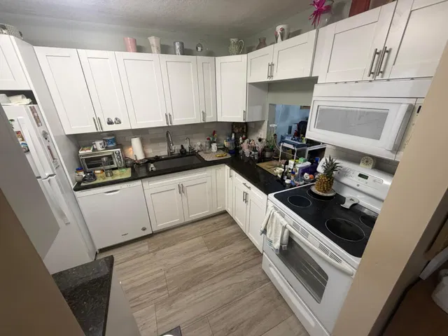  Residence photo 37
