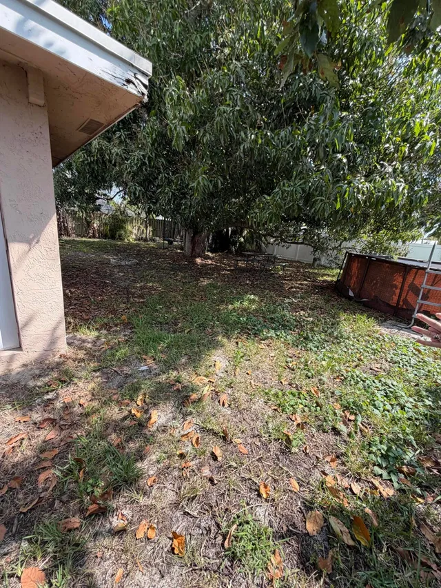 Residence photo 3
