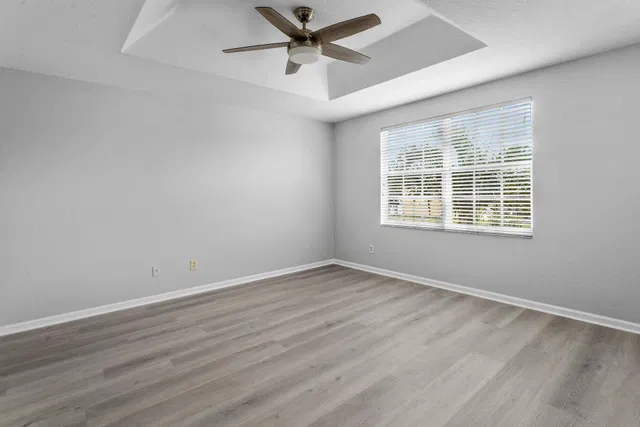 Residence photo 17