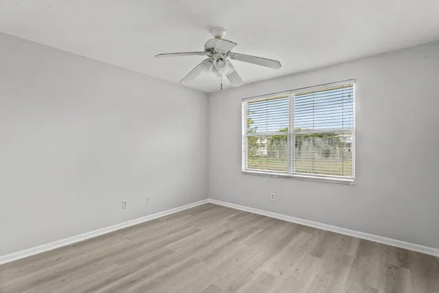 Residence photo 23