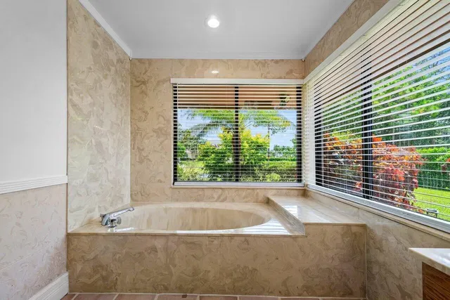 Residence photo 27