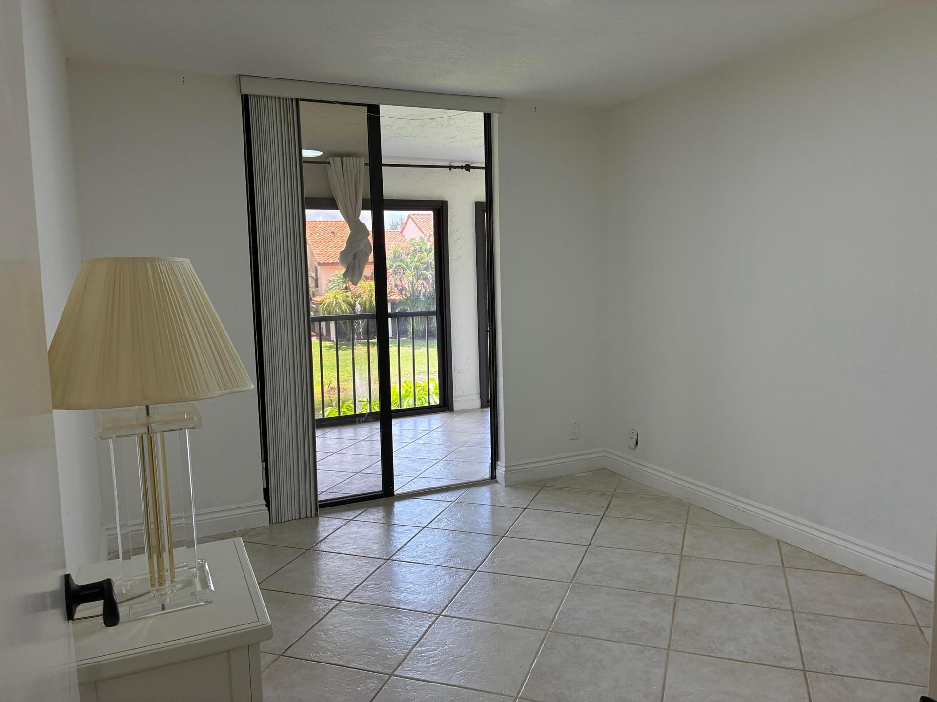 Residence photo 32
