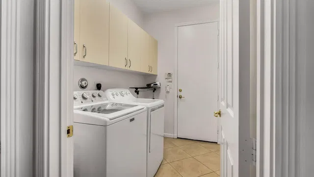 Residence photo 29