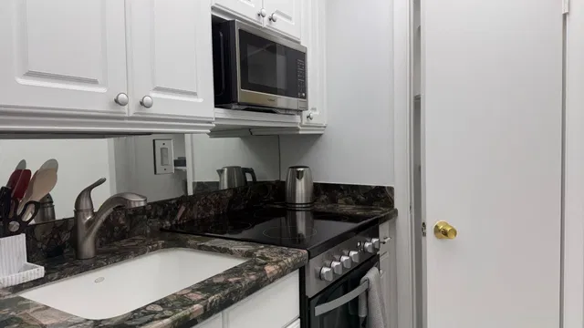 2600 N Flagler Unit 413 photo 8