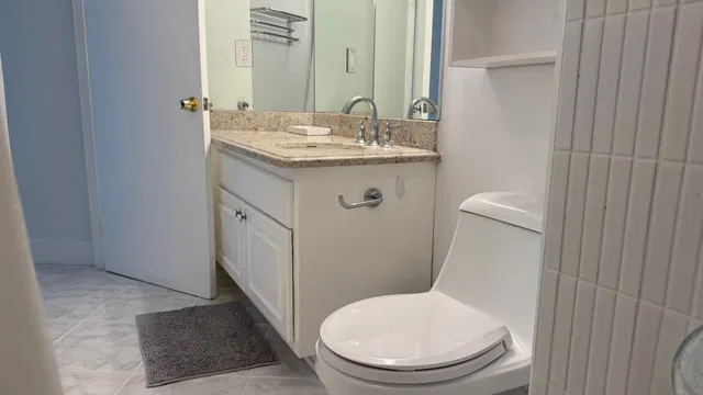 2600 N Flagler Unit 413 photo 11