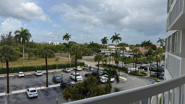 2600 N Flagler Unit 413 photo 14