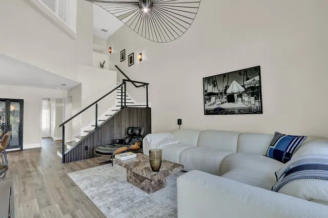 Residence photo 20