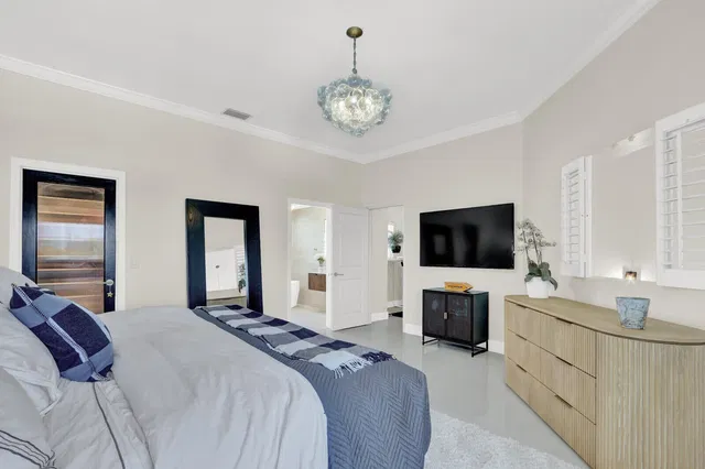 Residence photo 35