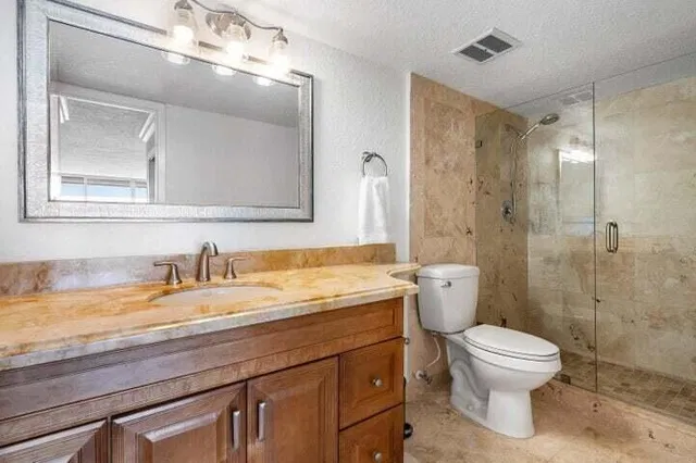 Barclay Condo Unit 923 photo 23
