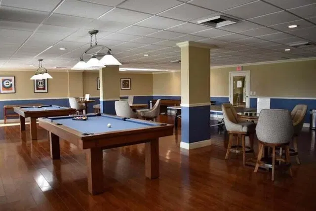 Barclay Condo Unit 923 photo 30
