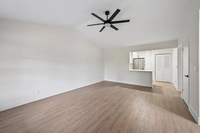 Residence photo 2