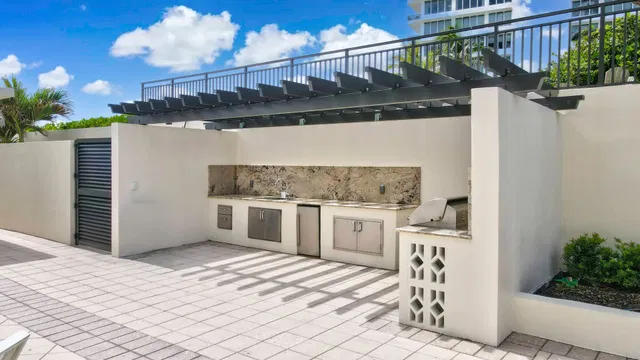 600 S Ocean Boca Unit 6010 photo 34