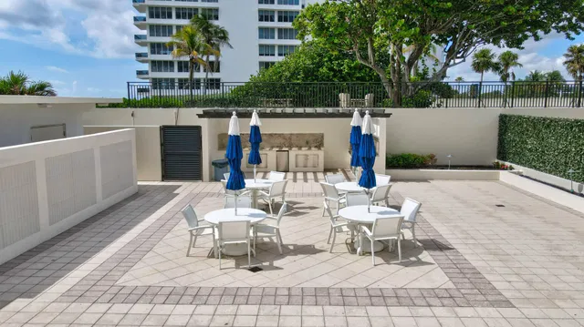 600 S Ocean Boca Unit 6010 photo 35