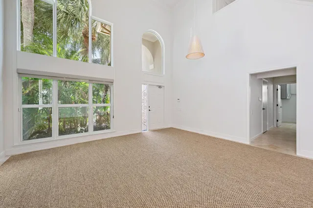 Residence photo 4