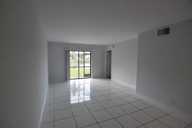 Unit 102 photo 2
