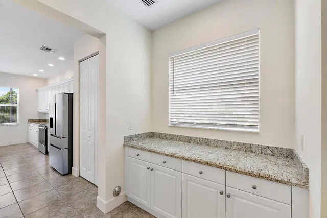 Residence photo 28