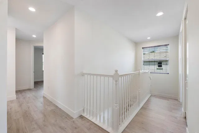 Residence photo 51