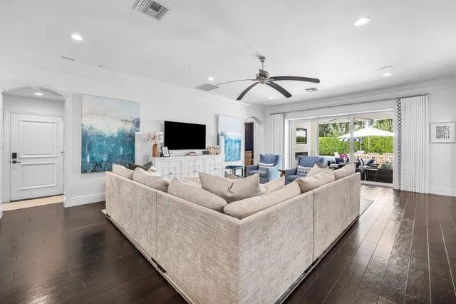 Mallory Creek Abacoa Residence photo 11