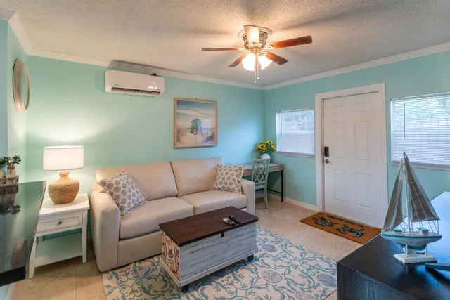 Residence photo 3