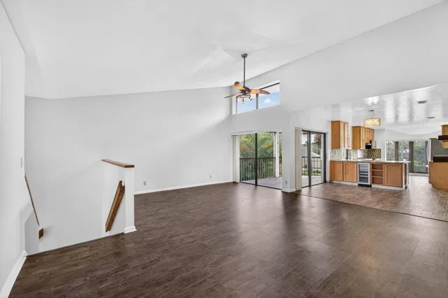 Jonathan's Landing Jupiter FL Unit 204 photo 5
