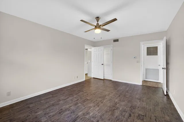 Jonathan's Landing Jupiter FL Unit 204 photo 22