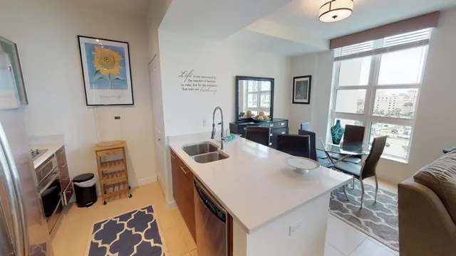 City Palms Unit 835 photo 2