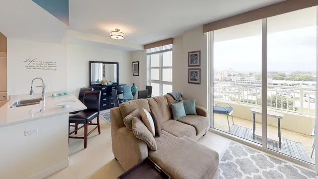 City Palms Unit 835 photo 23