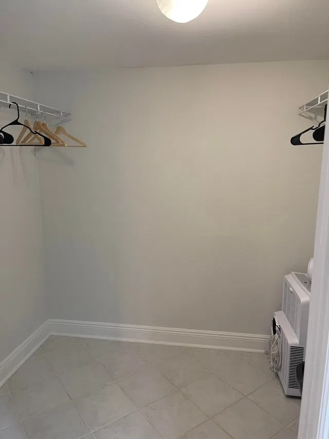 Unit 203 photo 13