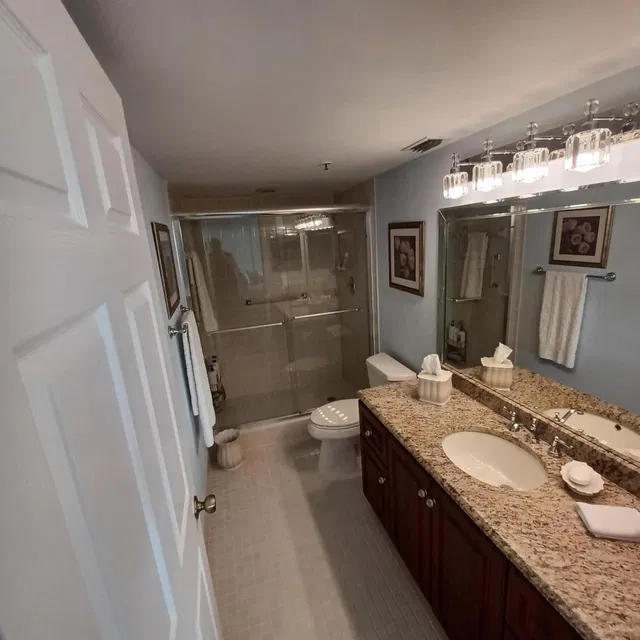 Unit 406 photo 31
