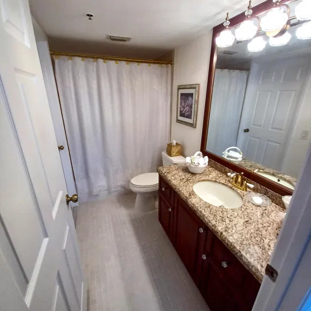 Unit 406 photo 38