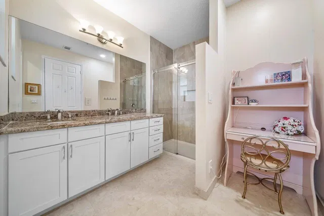 Latitude Delray Residence photo 21