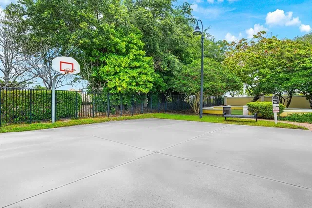 Latitude Delray Residence photo 40