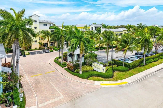 Latitude Delray Residence photo 50