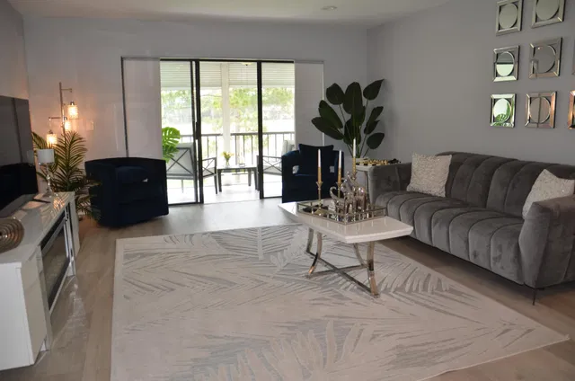 Boca Lago Country Club Homes Unit 23f photo 3