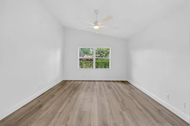  Residence photo 8