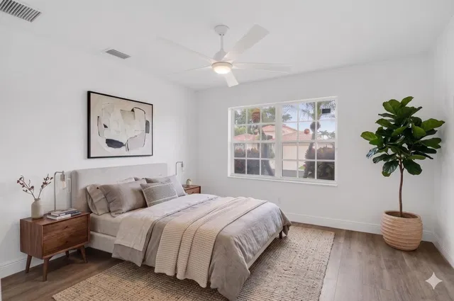  Residence photo 11