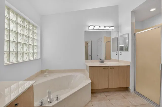  Residence photo 39