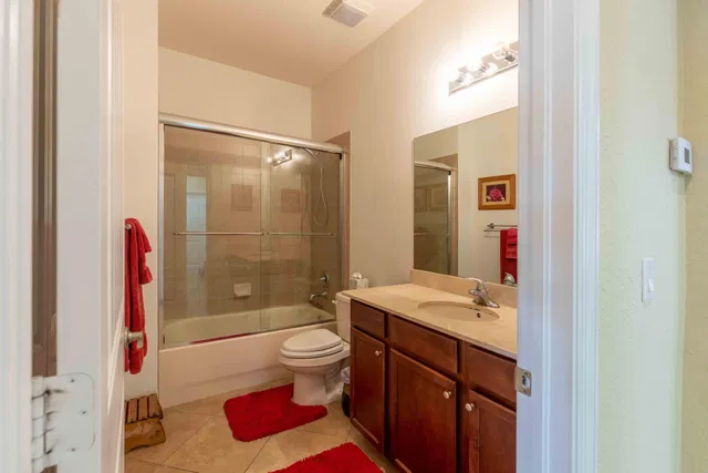 Residence photo 10