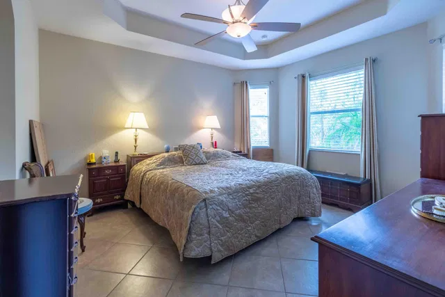 Residence photo 11
