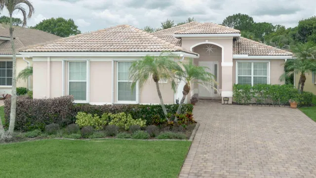 Residence photo 23